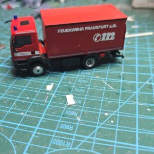 1:87 – 3D Druck – ähnlich Gerätewagen Logistik MAN TGM Feuerwehr Frankfurt